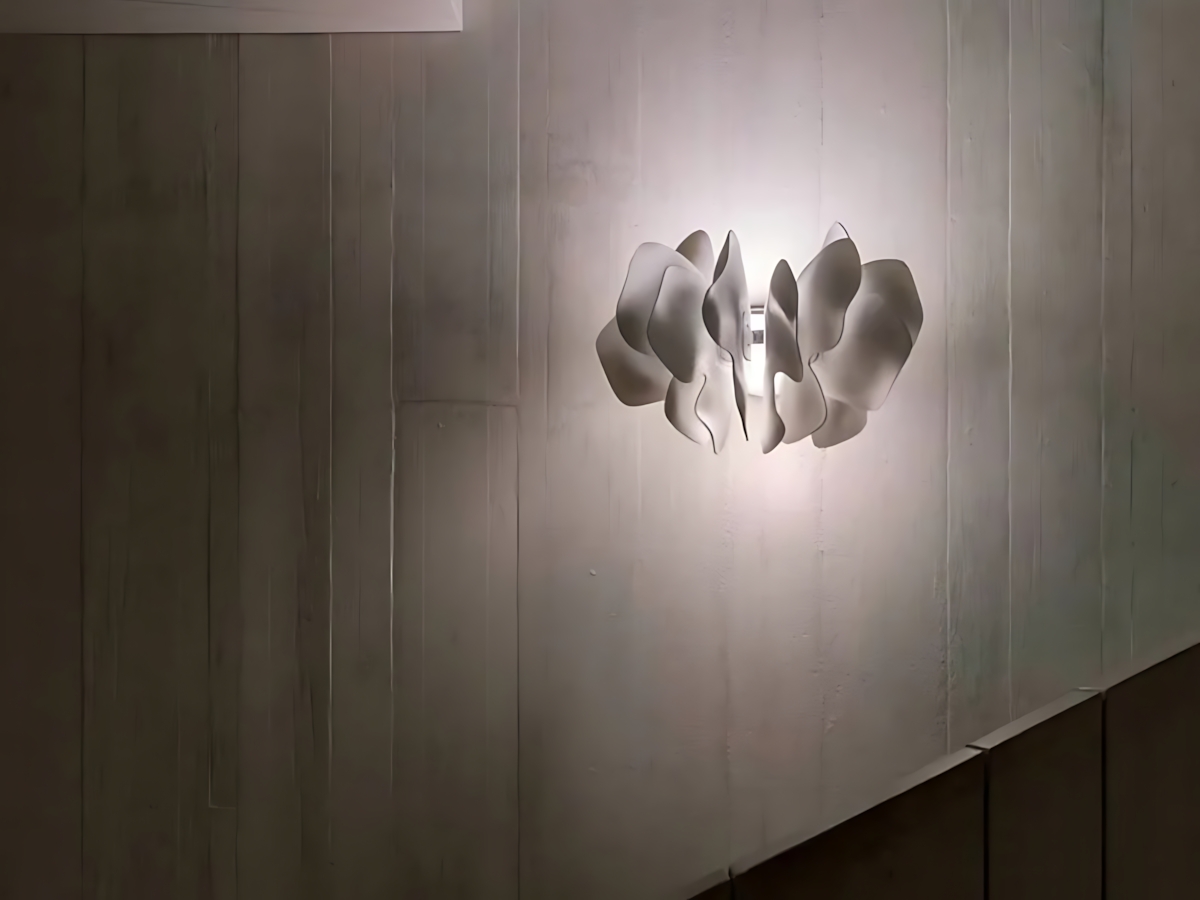 Lladró Nightbloom Wall Lamp
