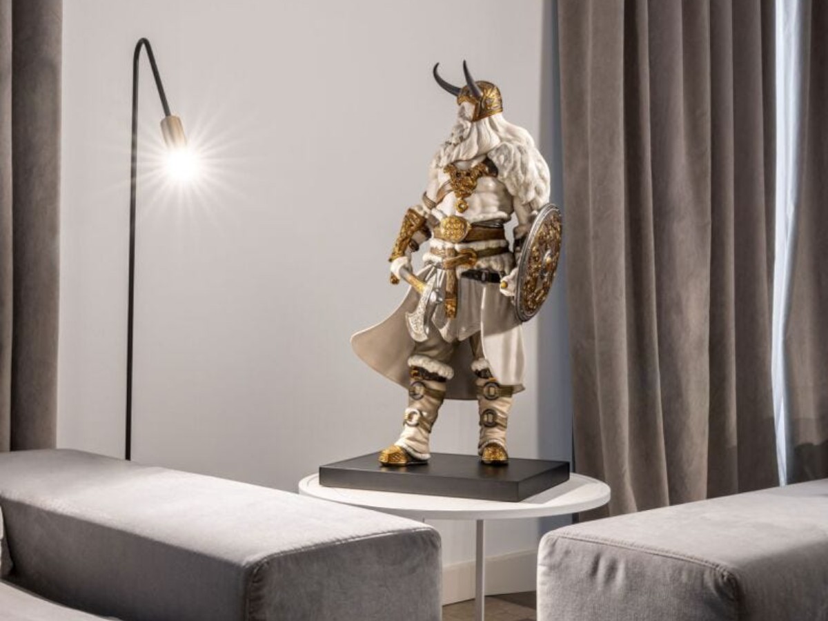 Lladró Odin Sculpture