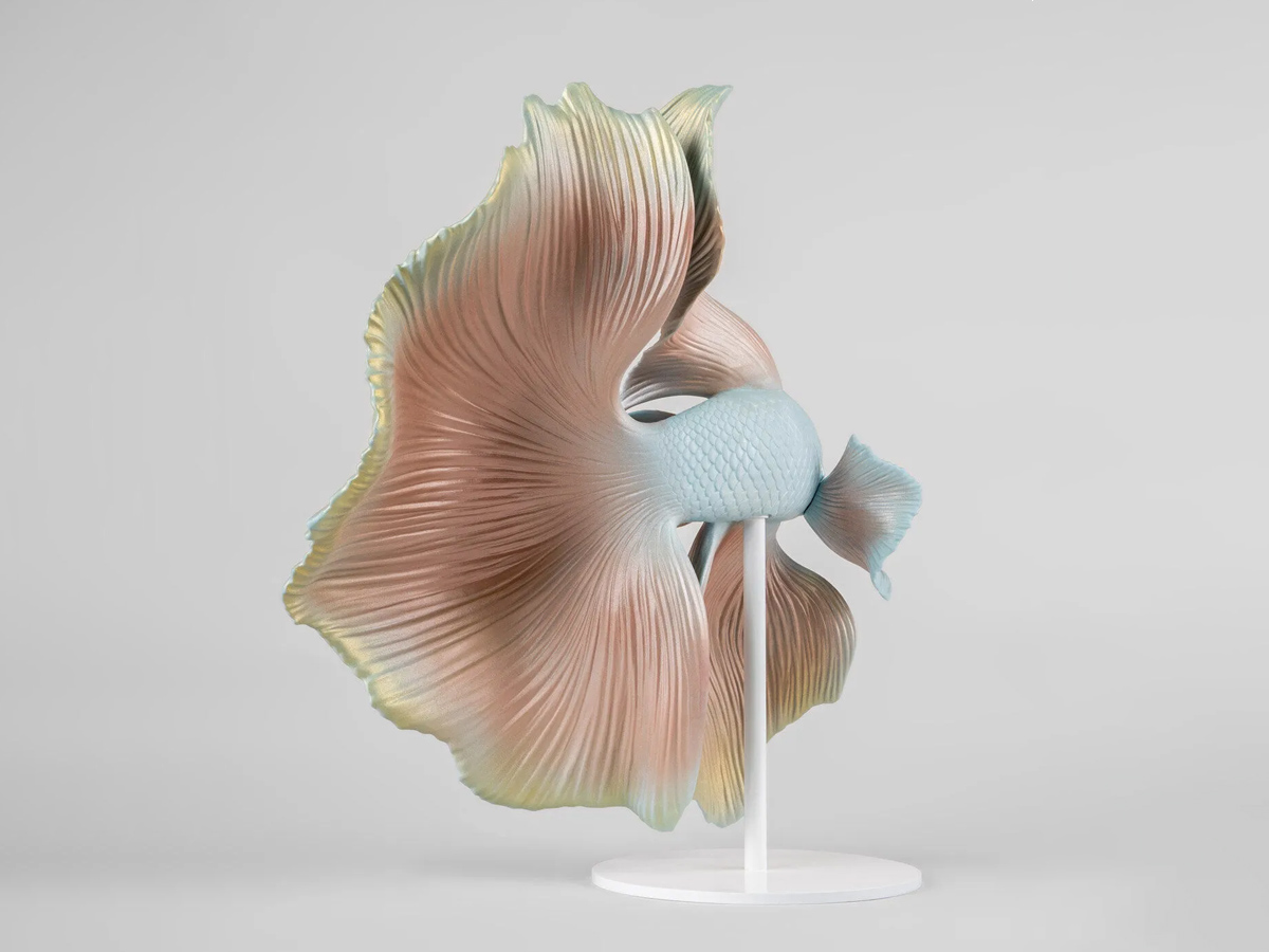Lladró Betta Fish Right Sculpture