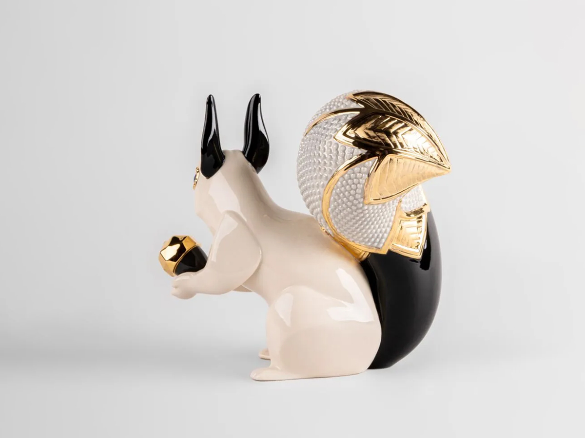 Lladró Squirrel Jewel Sculpture