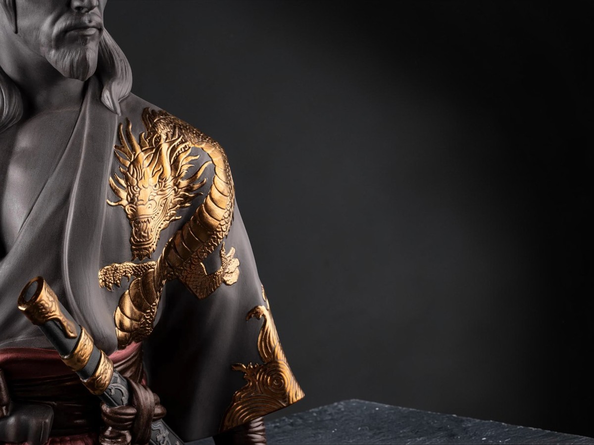 Lladró Shogun Sculpture