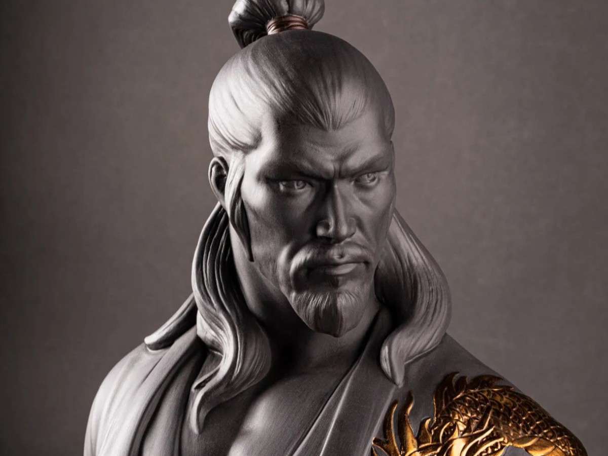 Lladró Shogun Sculpture