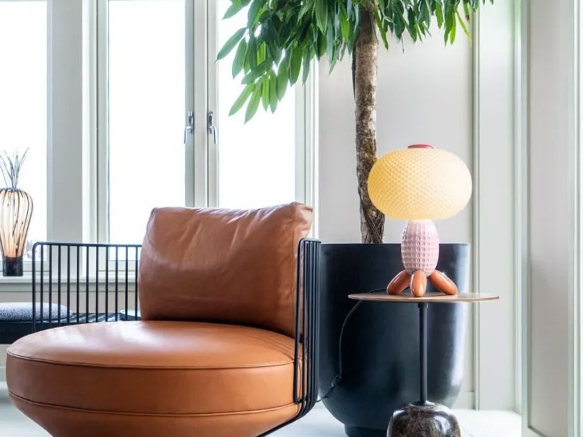 Lladró Soft Blow Table Lamp
