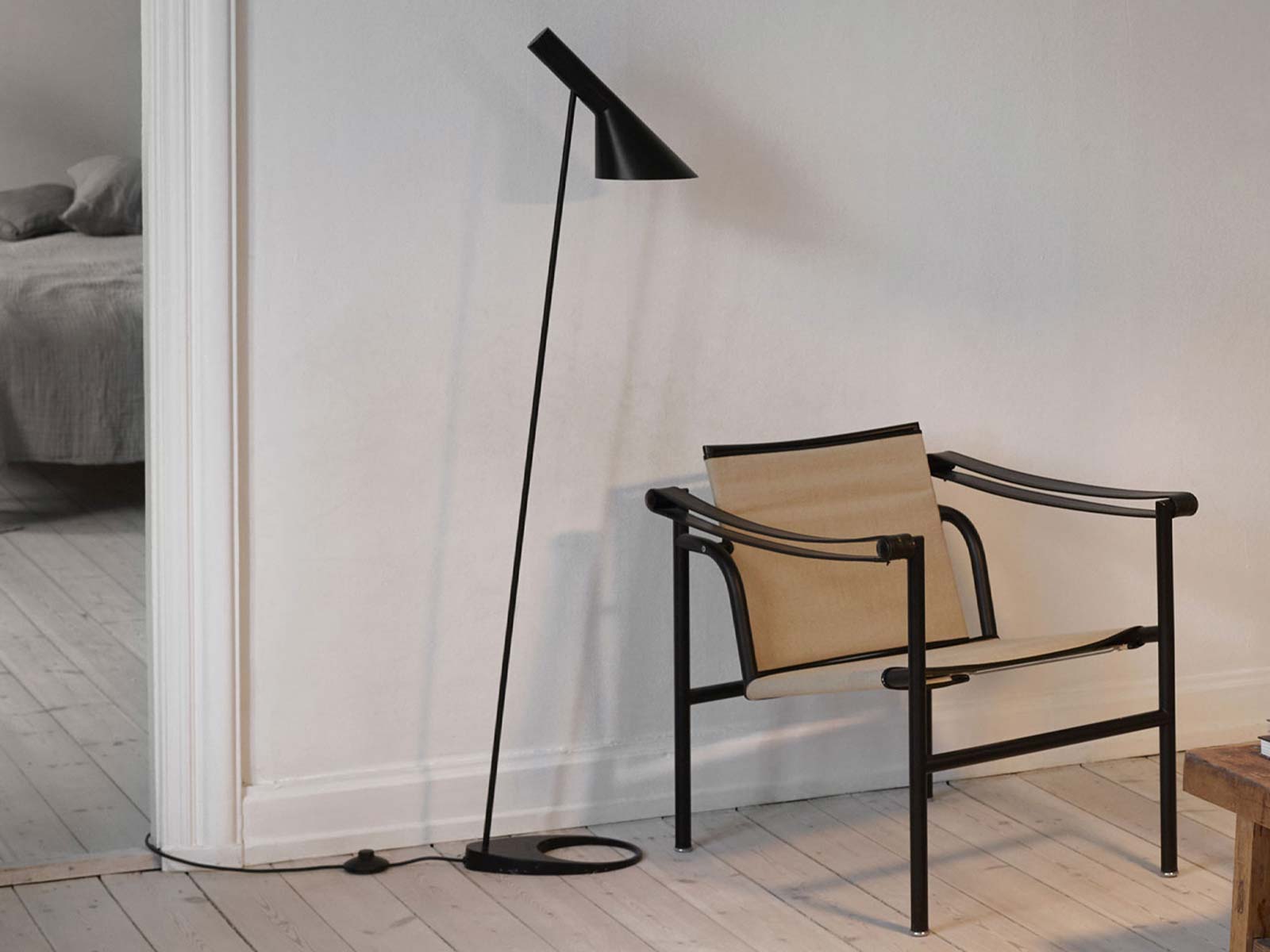Louis Poulsen Aj Floor Lamp