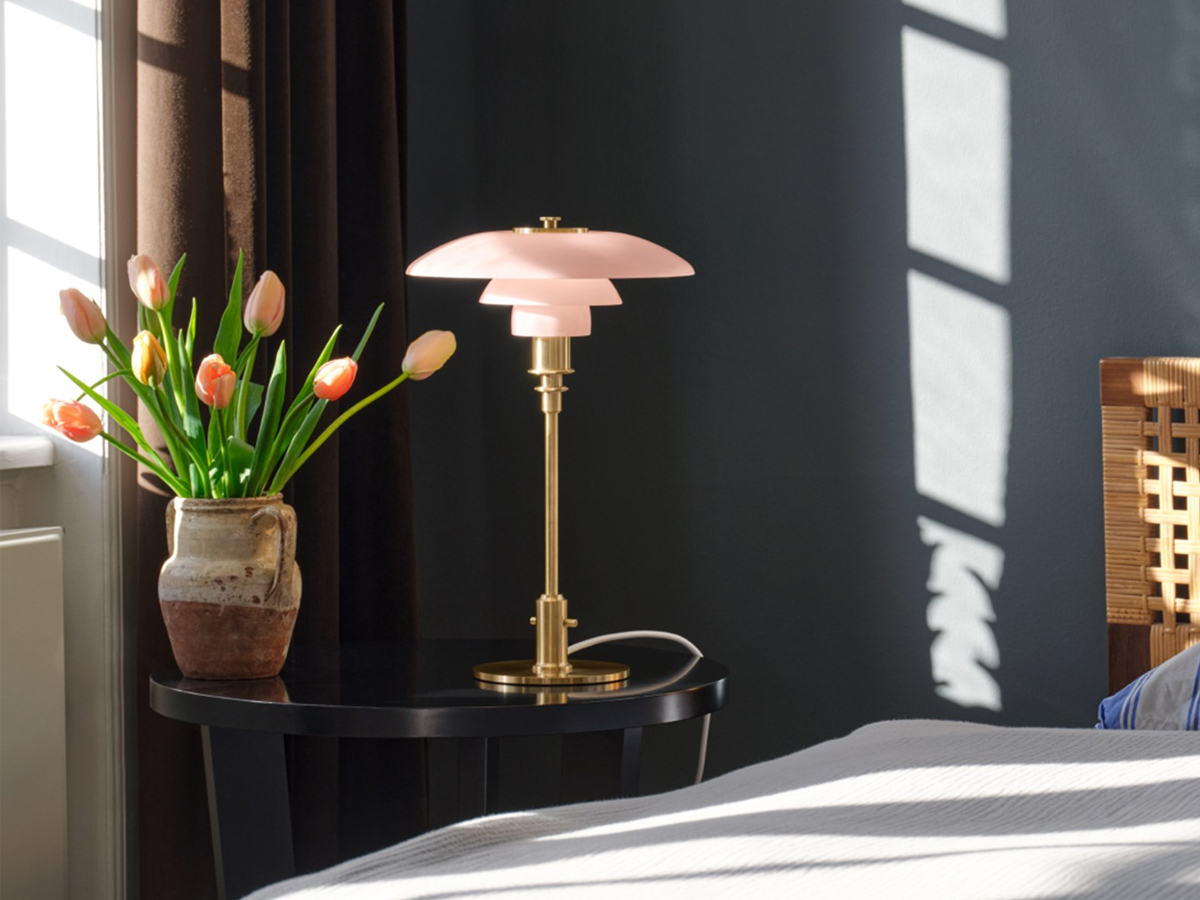 Louis Poulsen Ph 32 Pale Rose Table Lamp