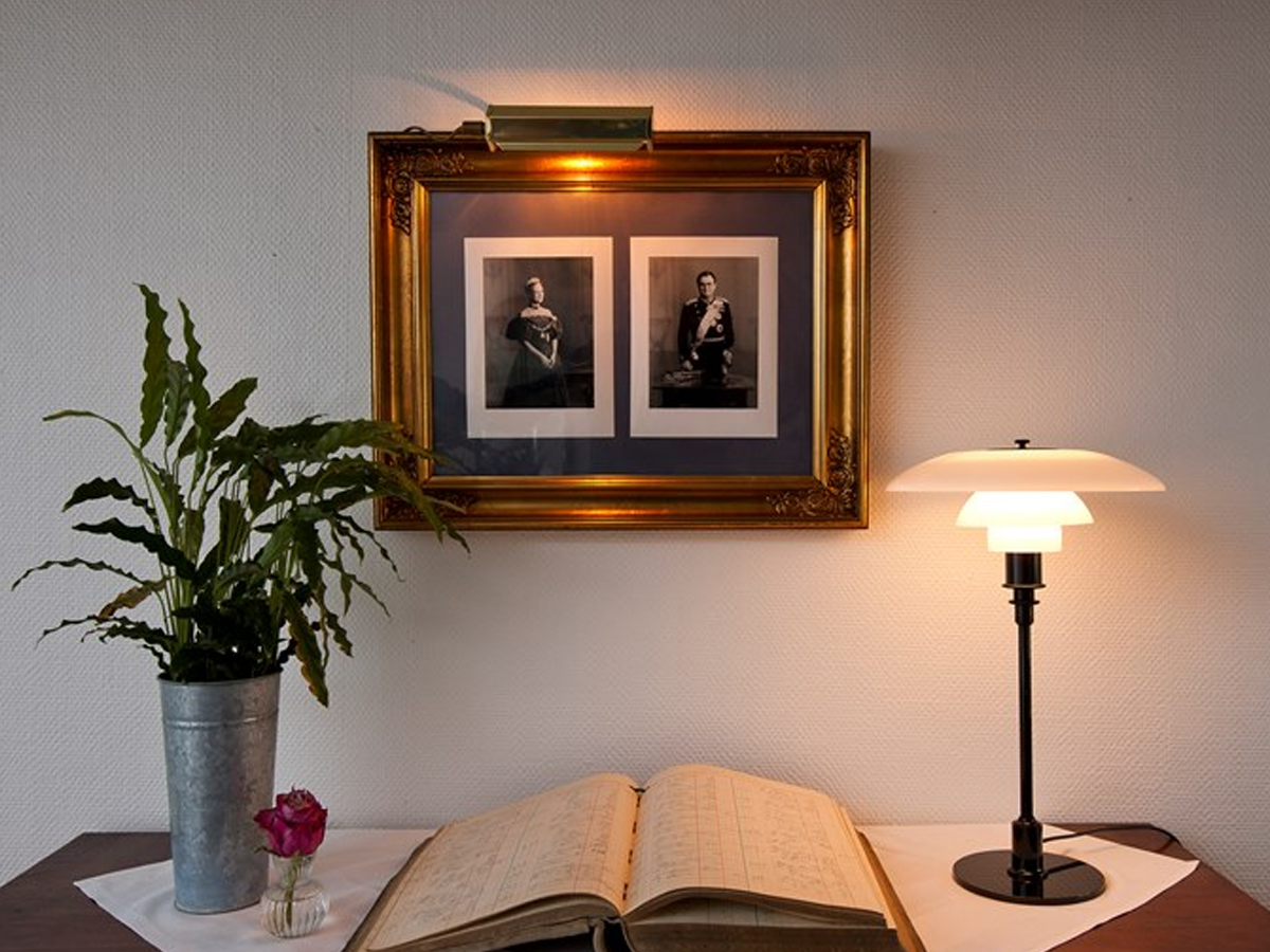 Louis Poulsen Ph 3 2 Table Lamp