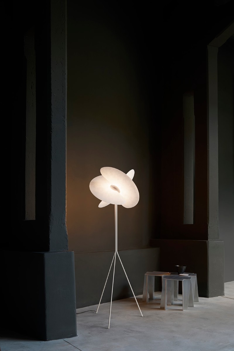 Luceplan Levante Floor Lamp