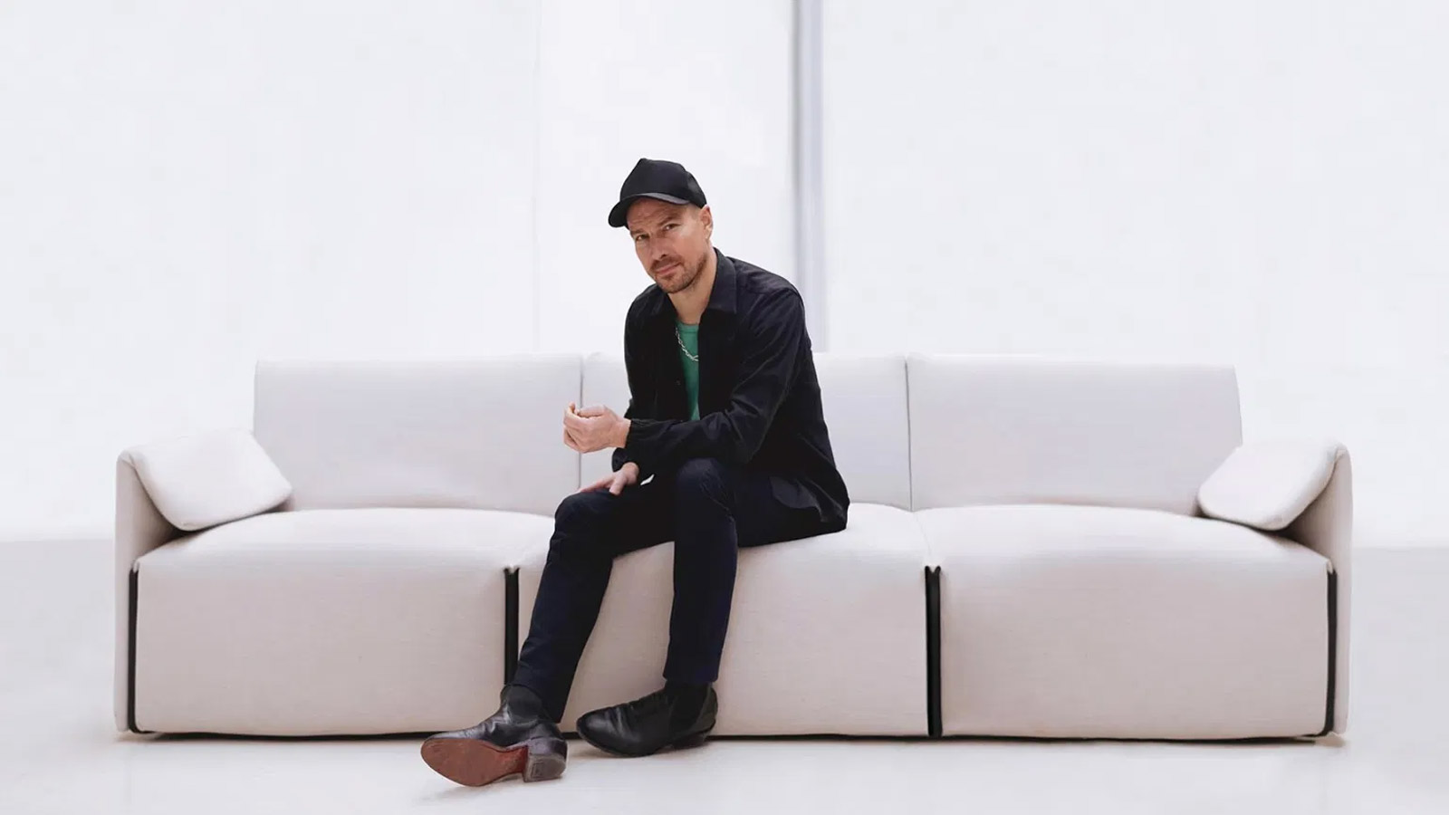Magis Costume Sofa Collection