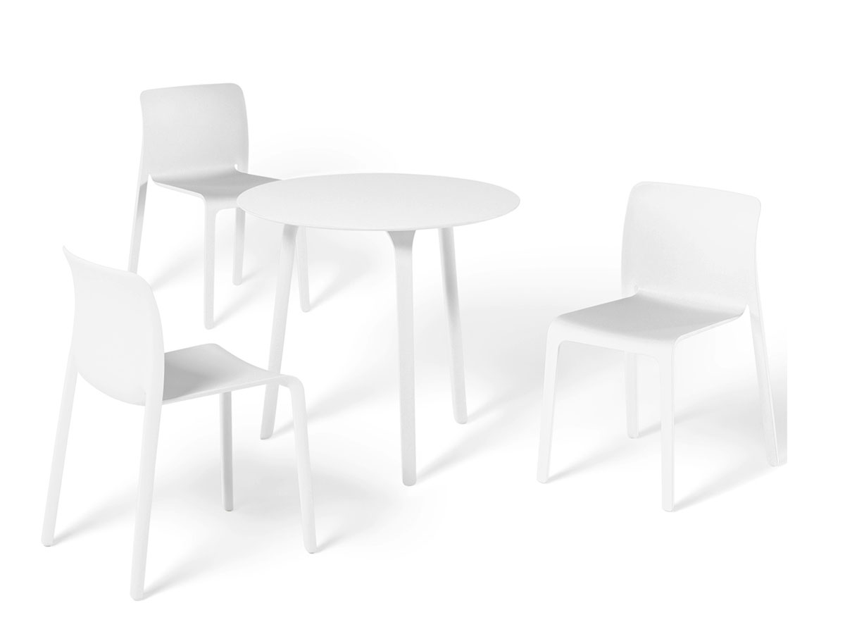 Magis First Outdoor Table Round Hpl