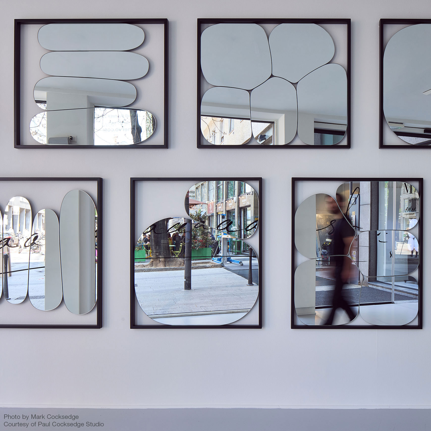 Magis Morphed Mirror Ac544