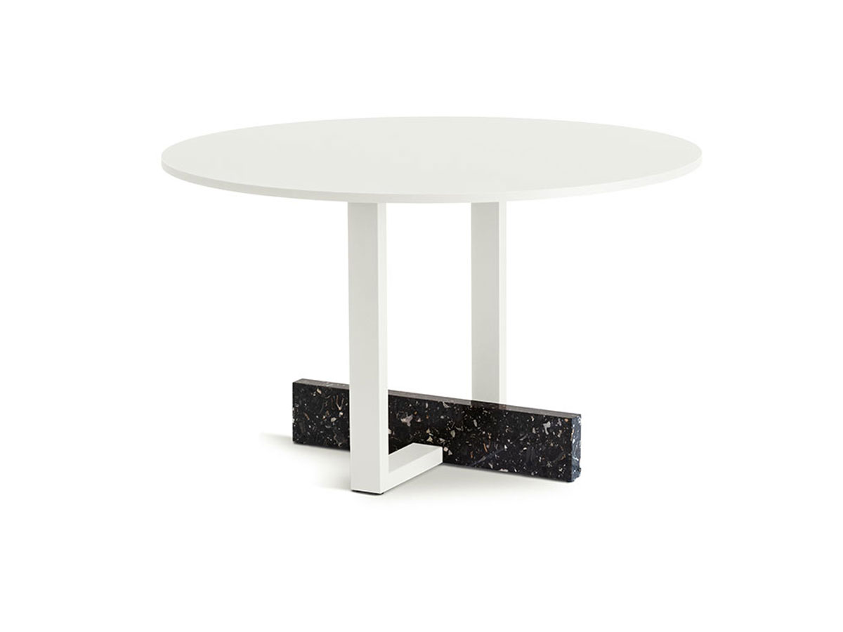 Magis Pied A Terre Round Table