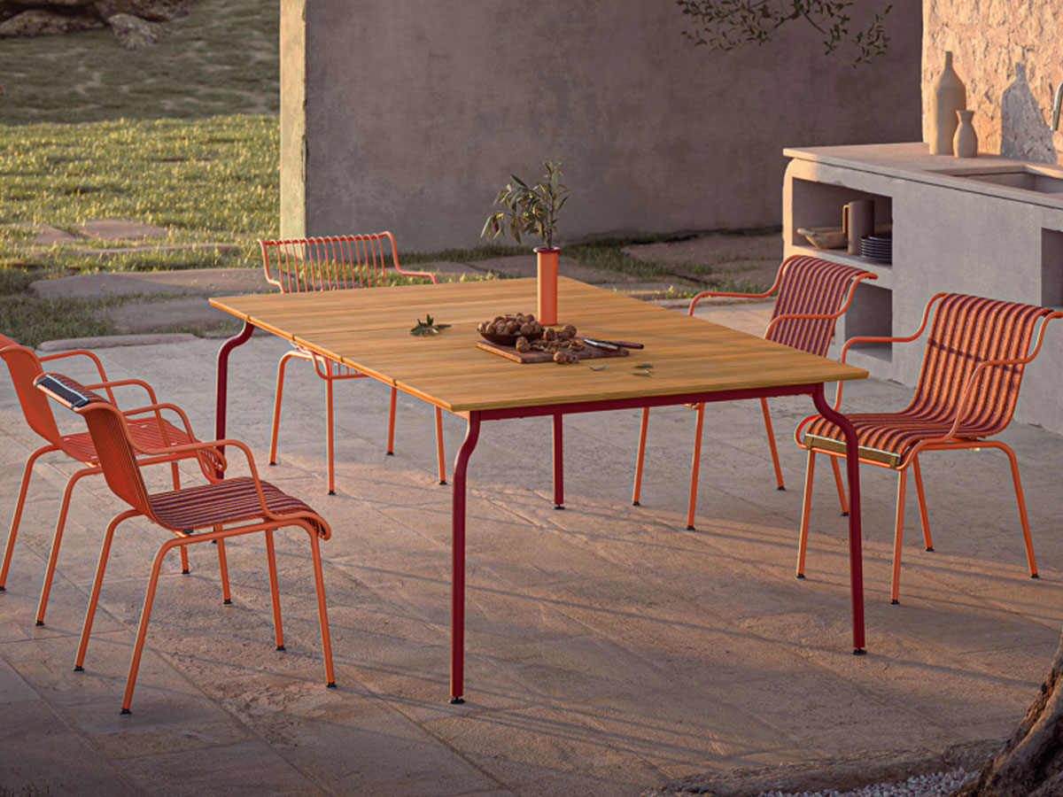 Magis South Table Outdoor