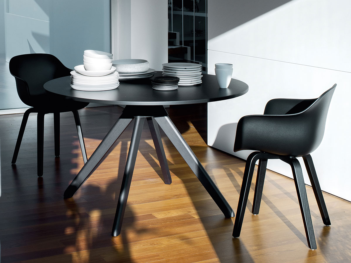 Magis The Wild Bunch Cuckoo Table