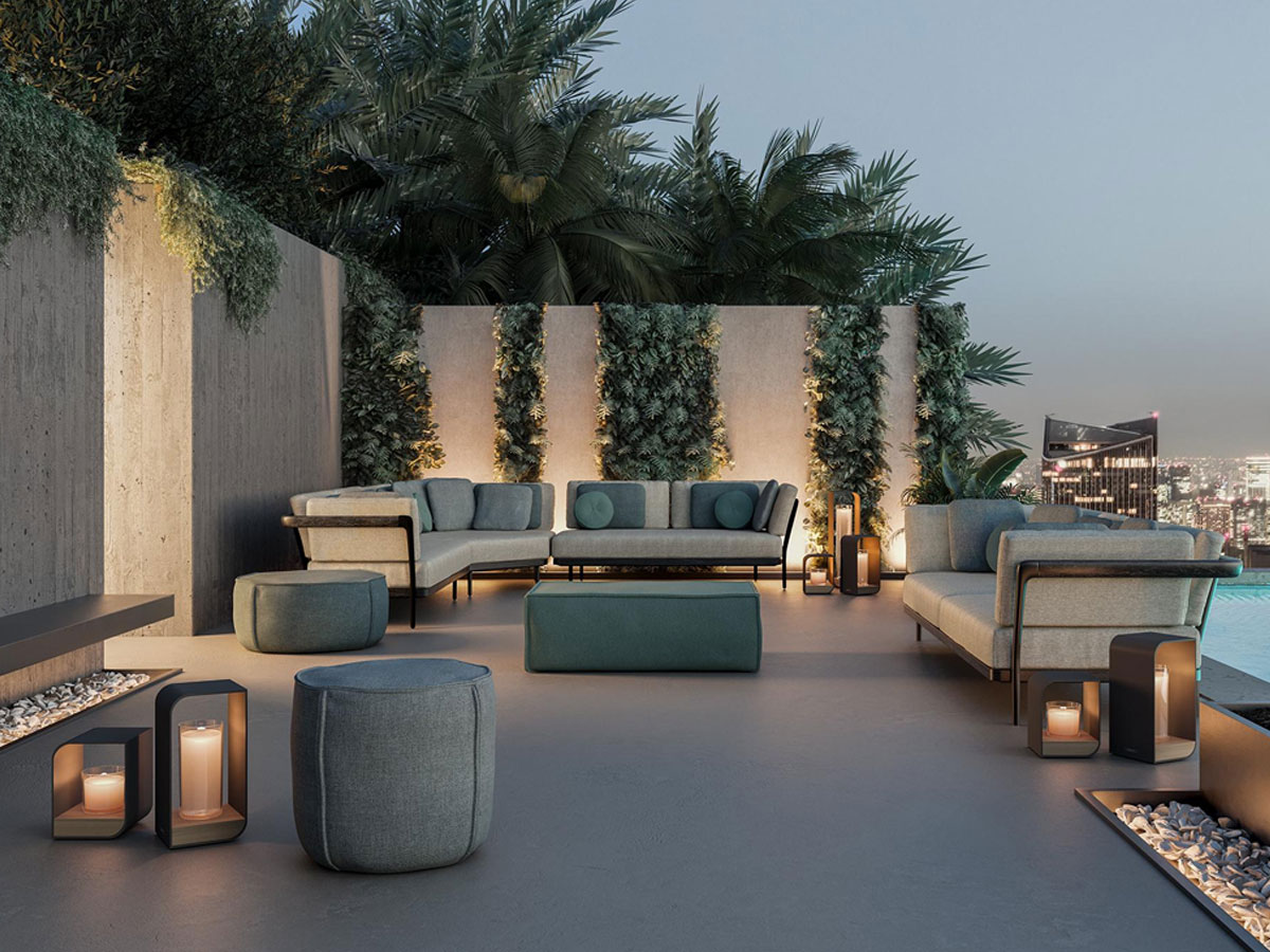 Manutti Flows Lounge Chair