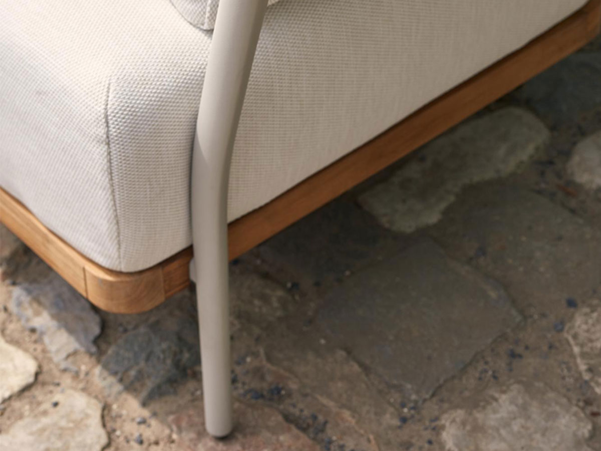 Manutti Flows Lounge Chair