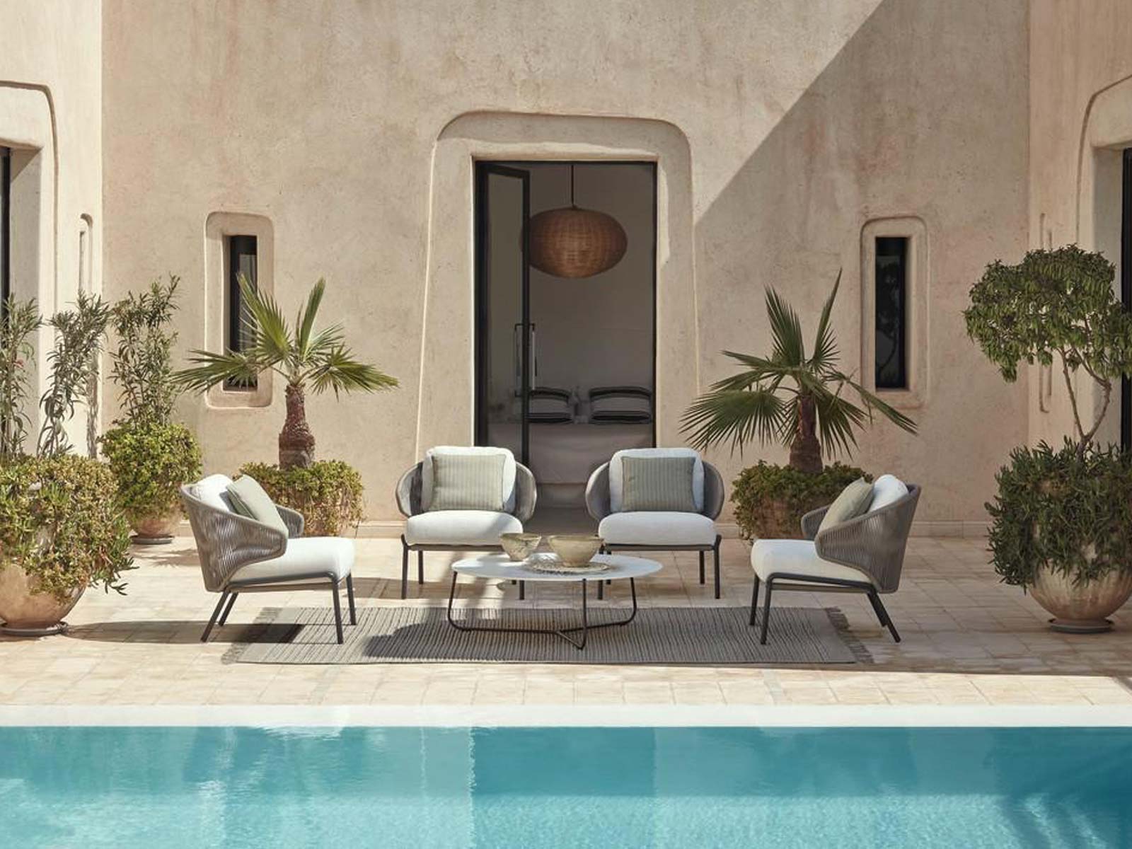 Manutti Radoc Lounge Chair