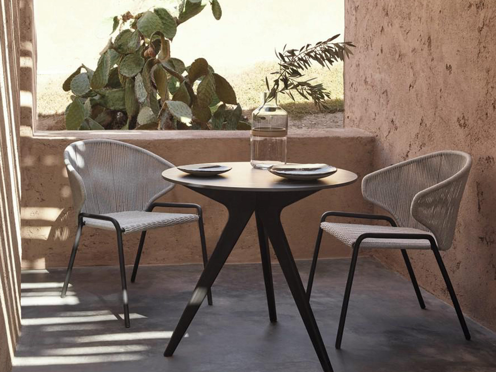 Manutti Radoc Chair