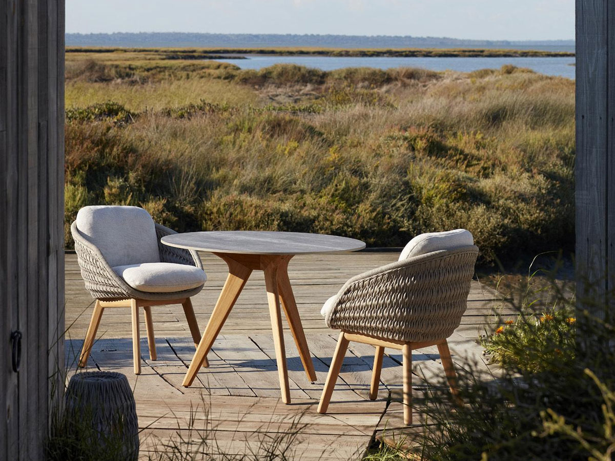 Manutti Sandua Dining Chair Teak C145 Salty White Cushion