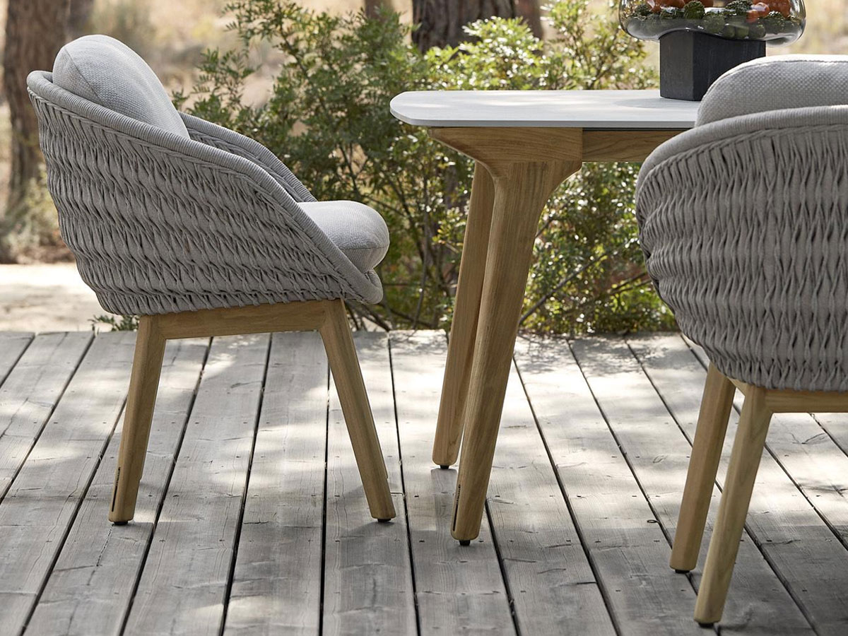 Manutti Sandua Dining Chair Teak C145 Salty White Cushion