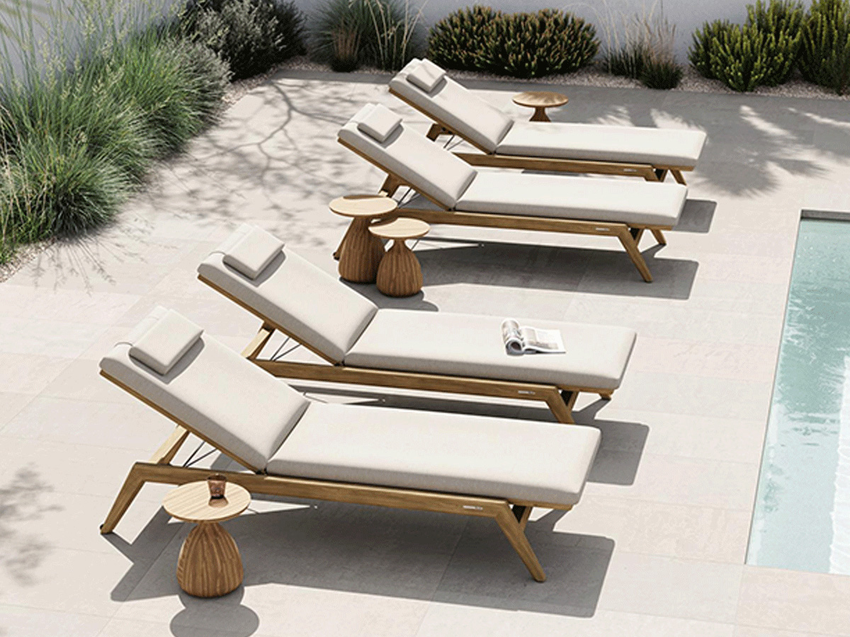 Manutti Sunrise Sunbed Teak