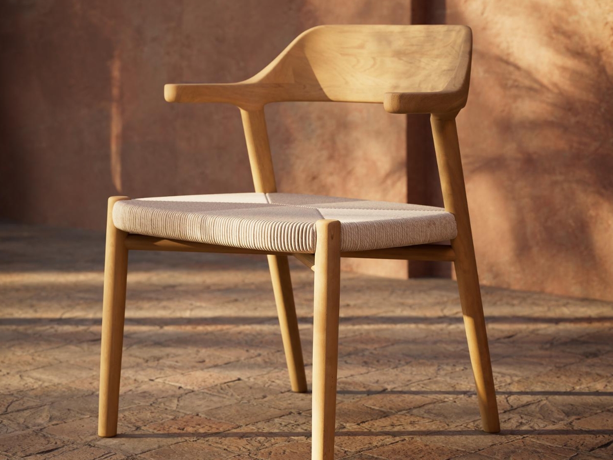 Manutti Yiko Dining Chair