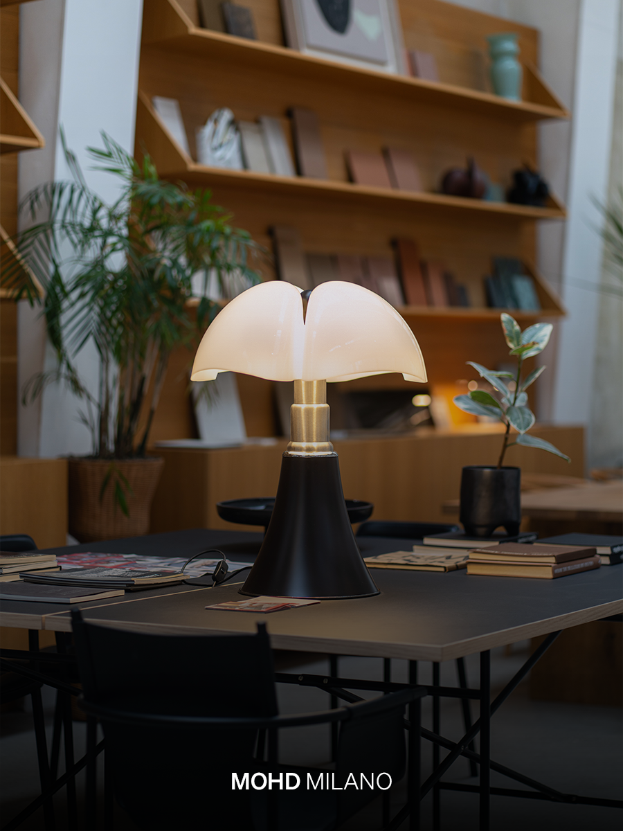 Martinelli Luce Minipipistrello Table Lamp A Batteria