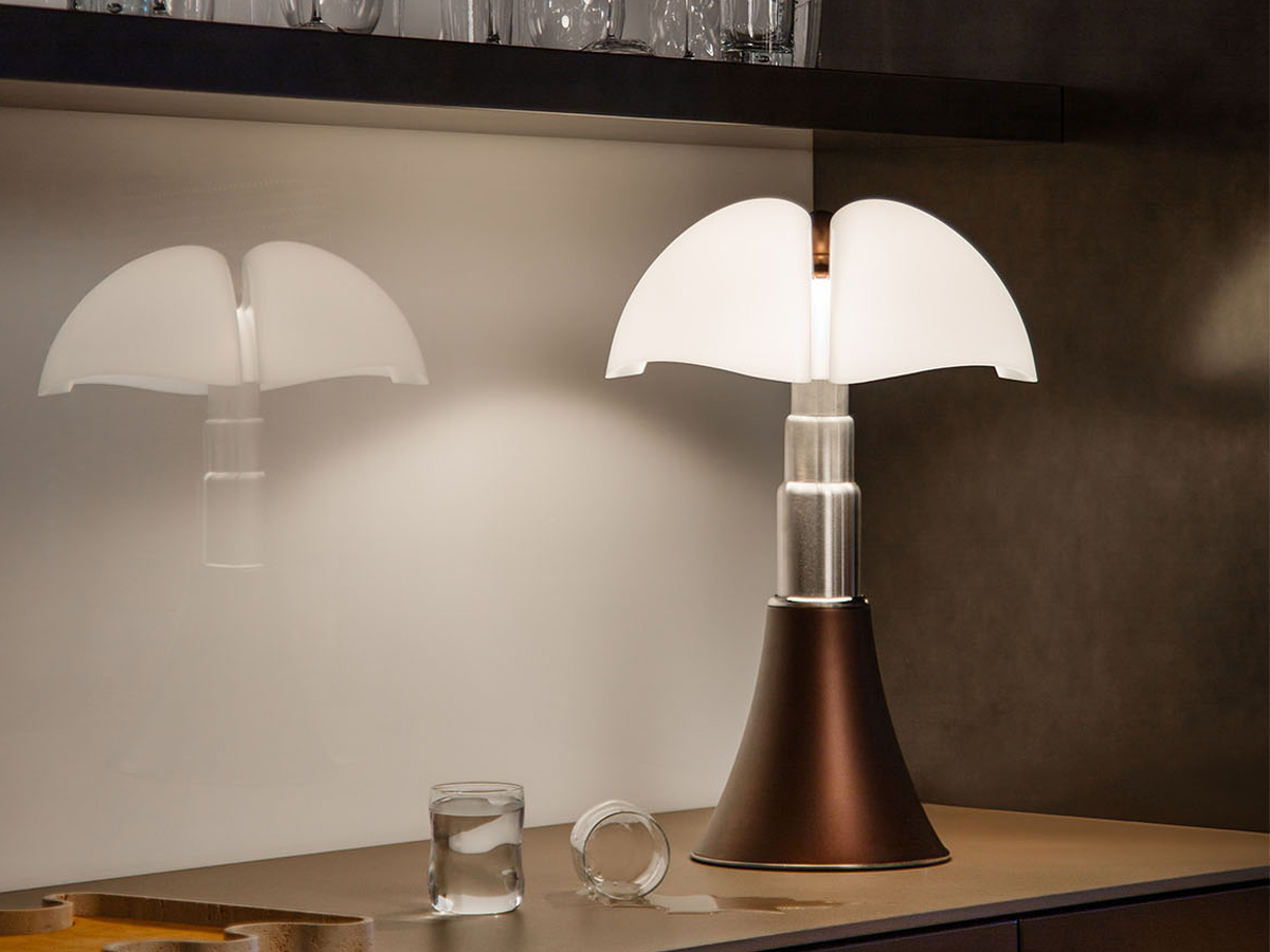 Martinelli Luce Pipistrello Med Bronzo Table Lamp