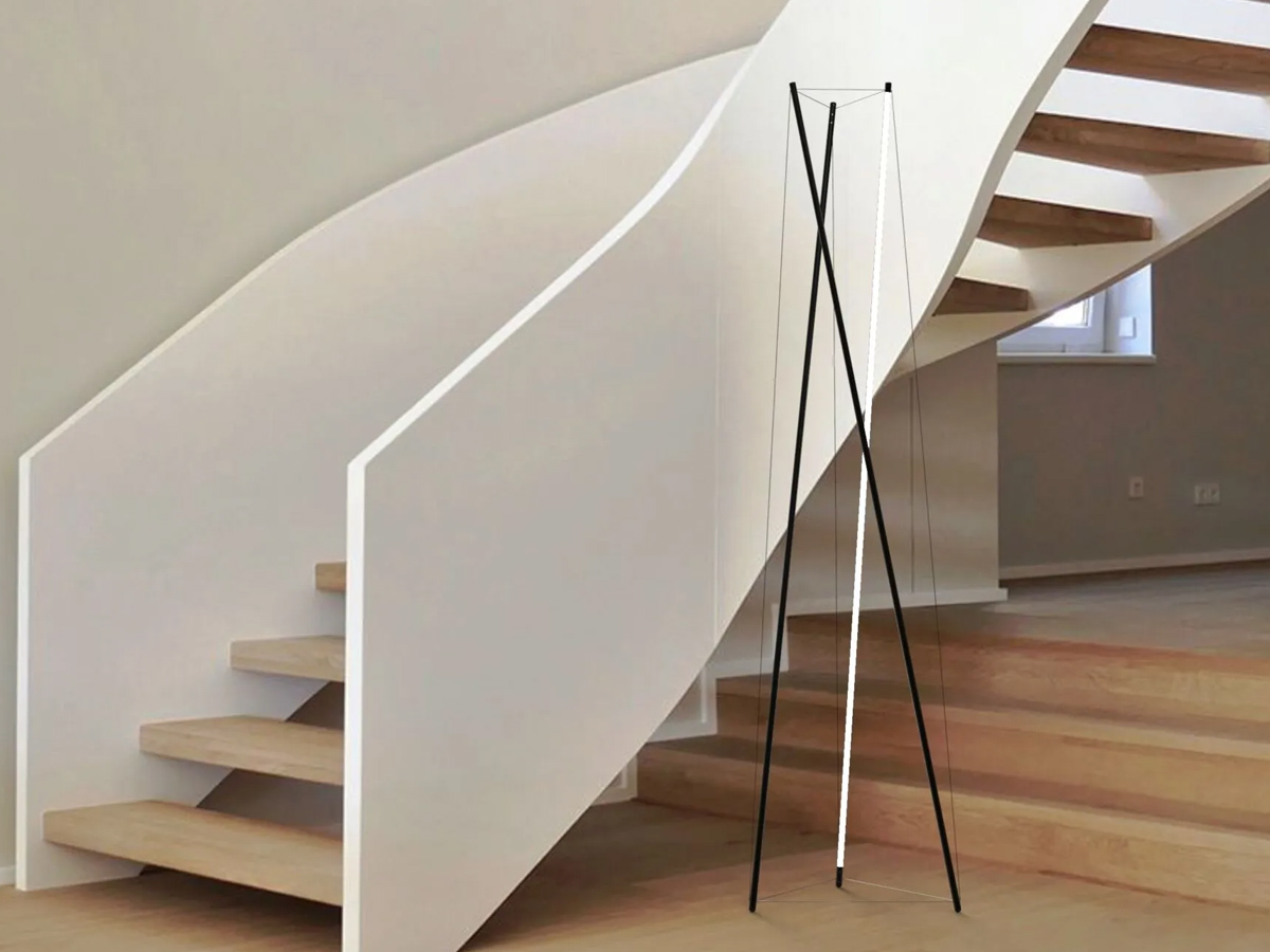Martinelli Luce Tenso Floor Lamp