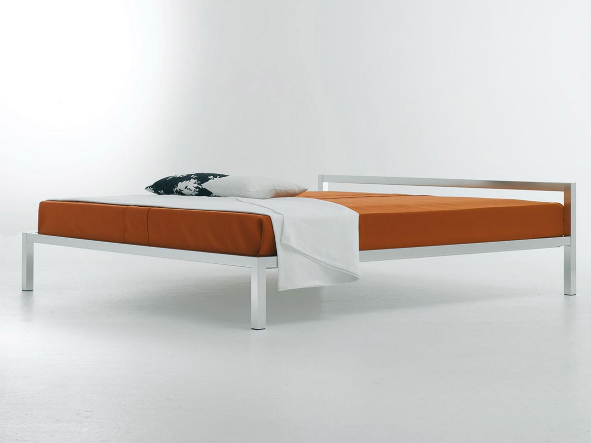 MDF Italia Aluminium Bed