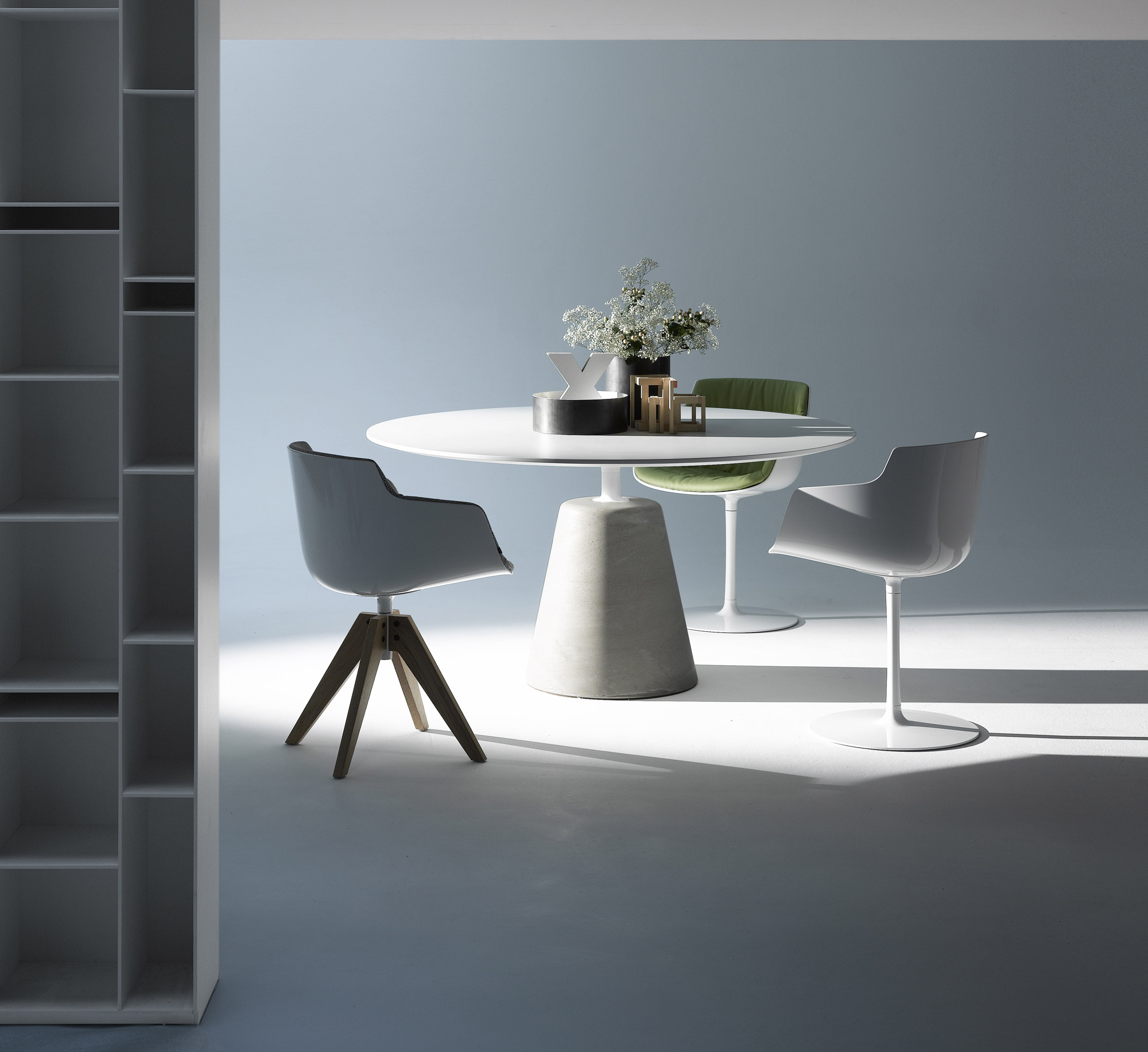 MDF Italia Rock Table H 73 Cm Top In Concrete