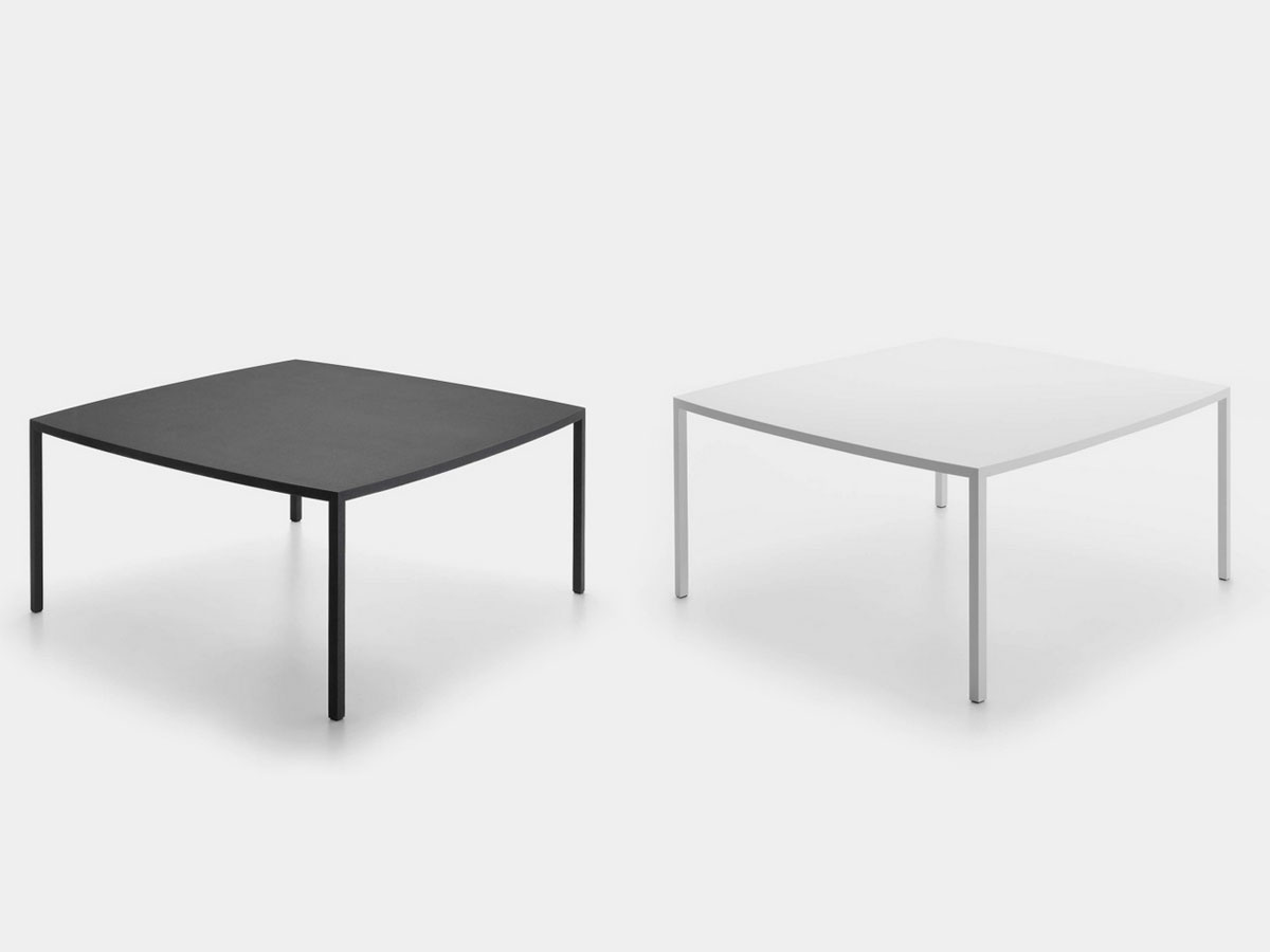 MDF Italia Tense Curve Table