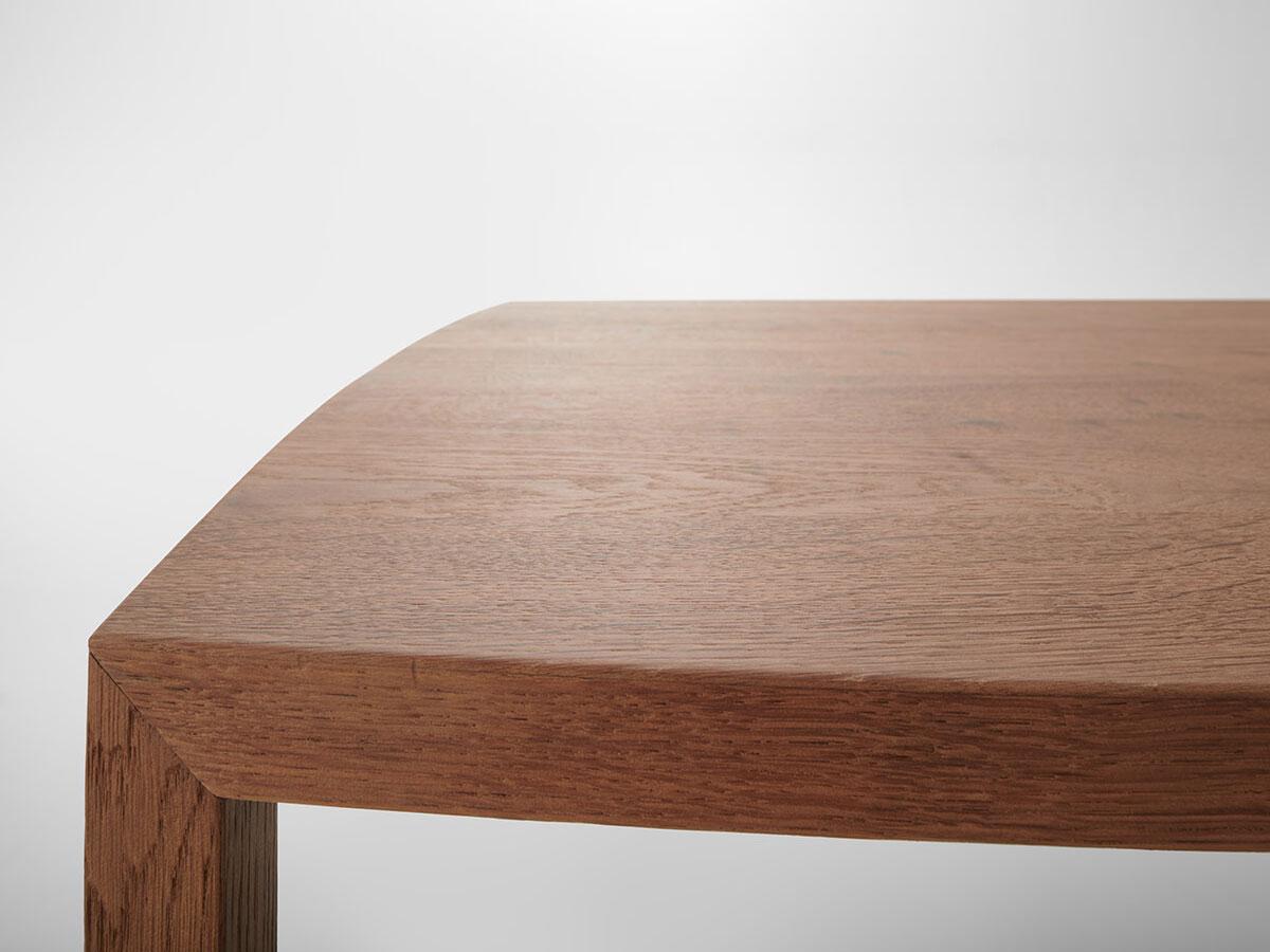 MDF Italia Tense Curve Table