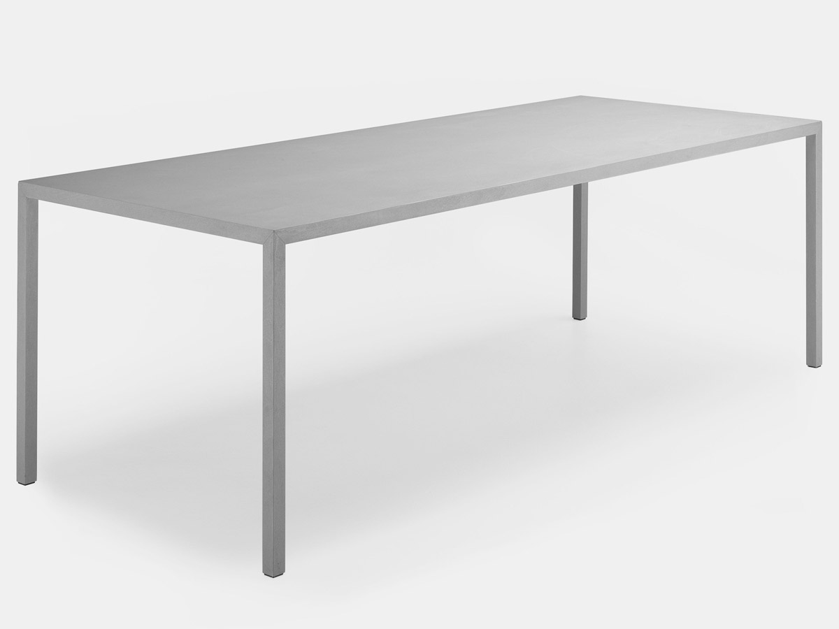 MDF Italia Tense Material Table