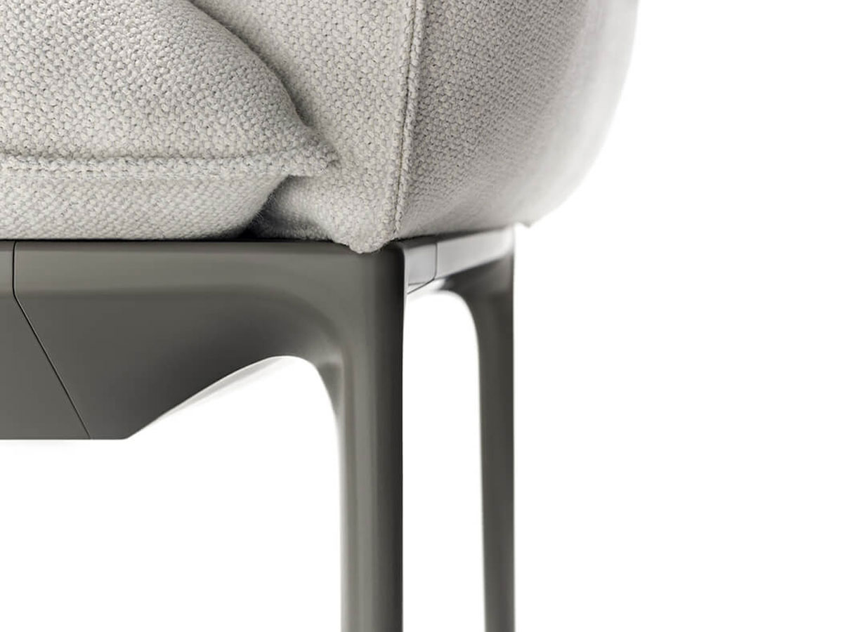 MDF Italia Yale X Armchair