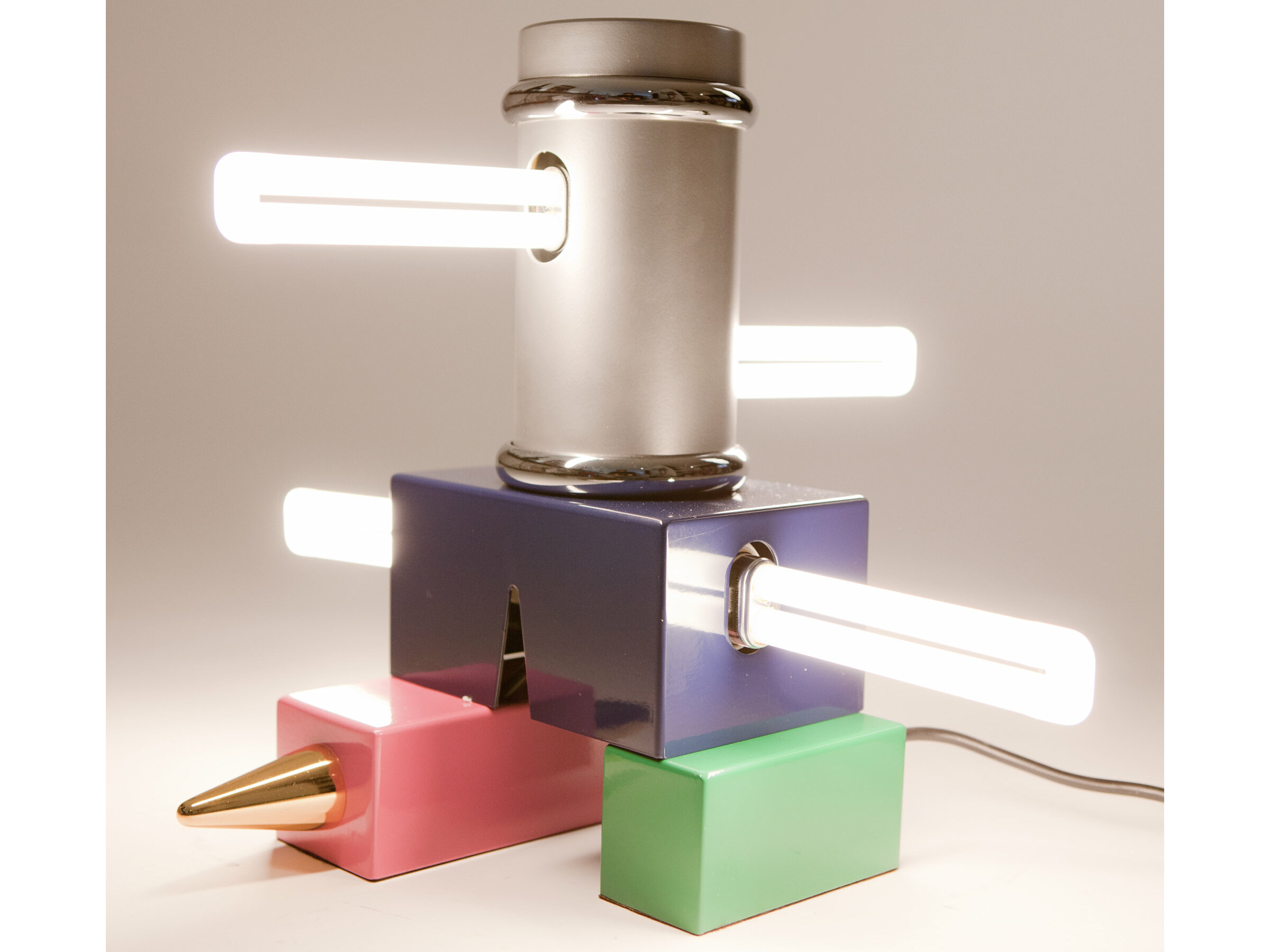 Memphis Laurel Table Lamp