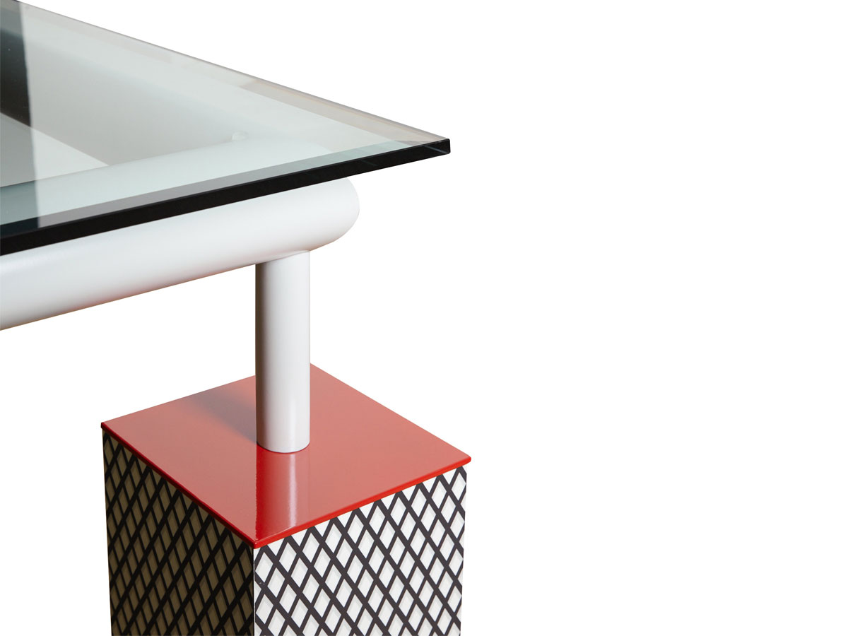 Memphis Mandarin Table