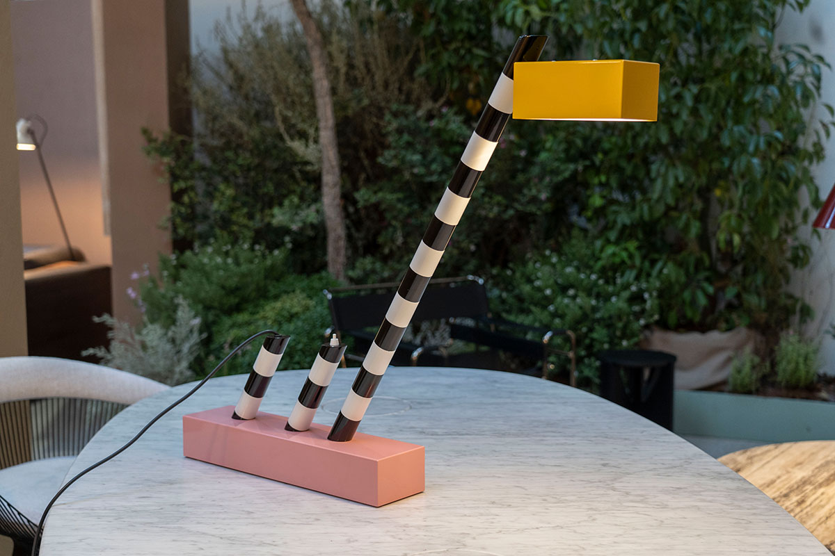 Memphis Oceanic Table Lamp