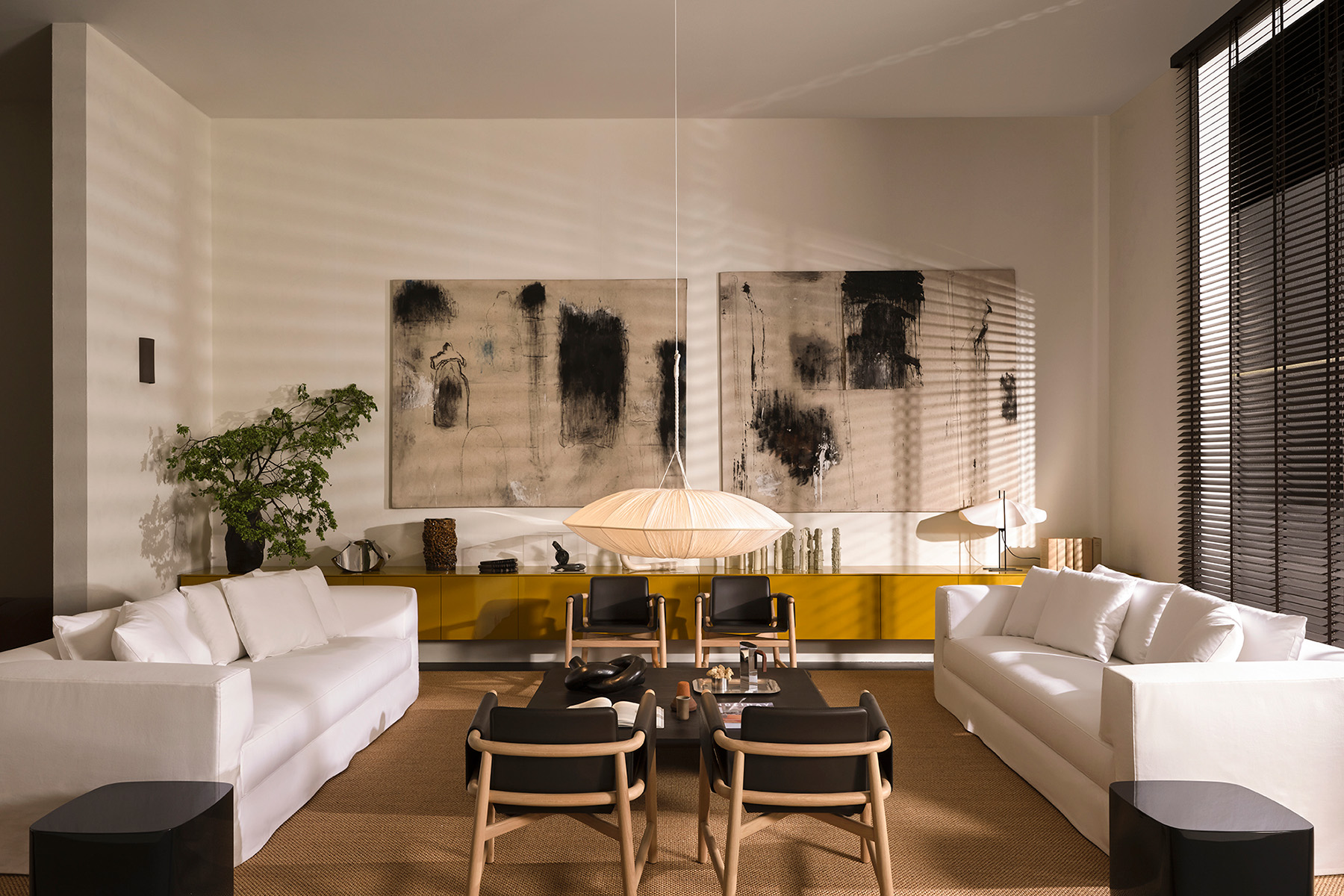 Meridiani Roger Ghost Sofa