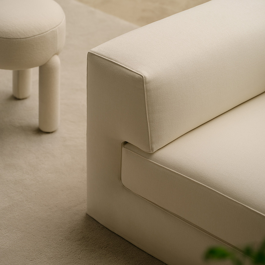 Meridiani Roger Ghost Sofa