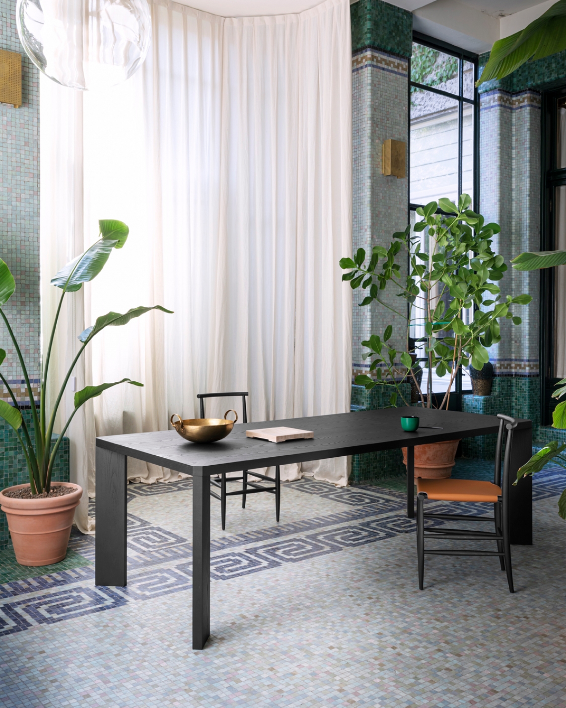 Miniforms Manero Table Miniform