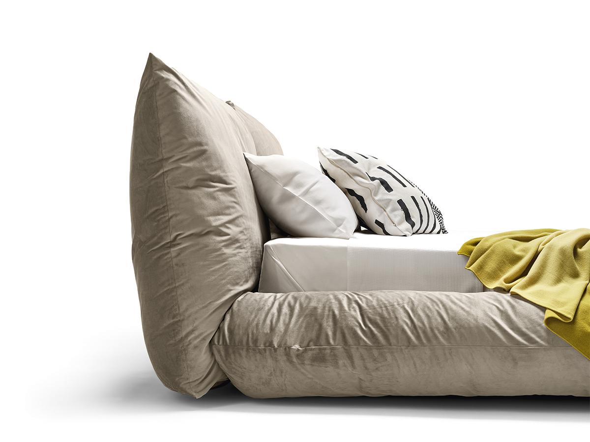 Mogg Alba Bed
