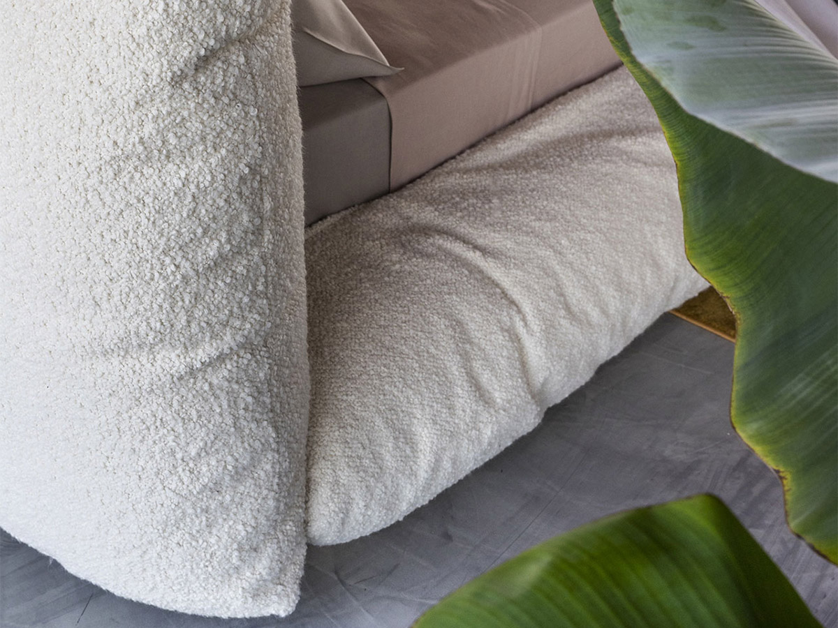 Mogg Alba Bed