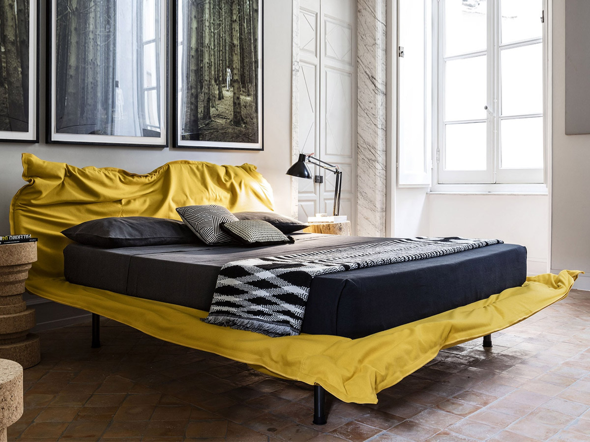 Mogg Big Hug Bed