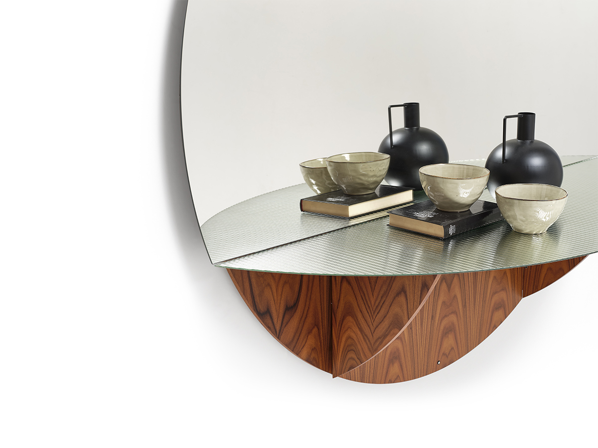 Mogg Brame Mirror