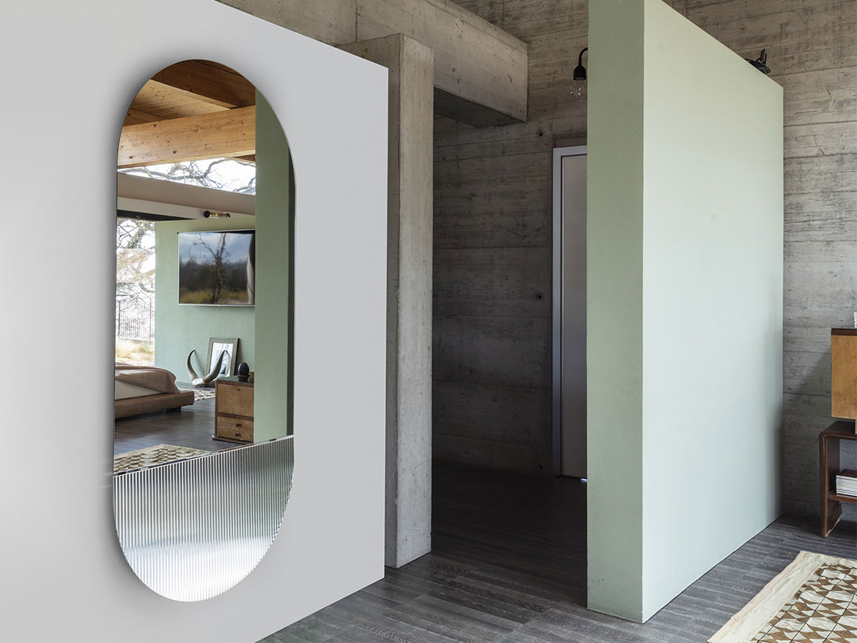 Mogg Brame Mirror