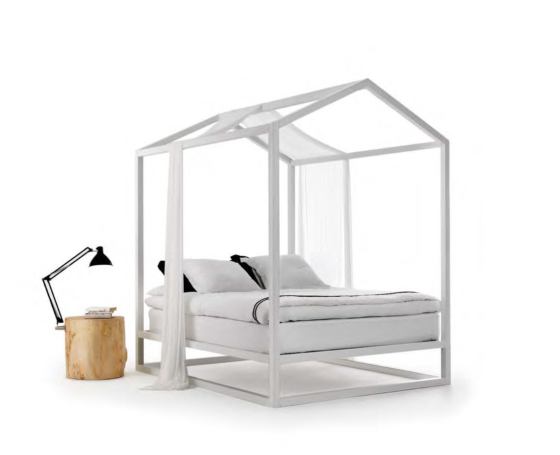 Mogg Casetta In Canada Four Poster Bed