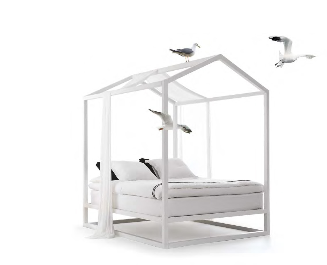 Mogg Casetta In Canada Four Poster Bed