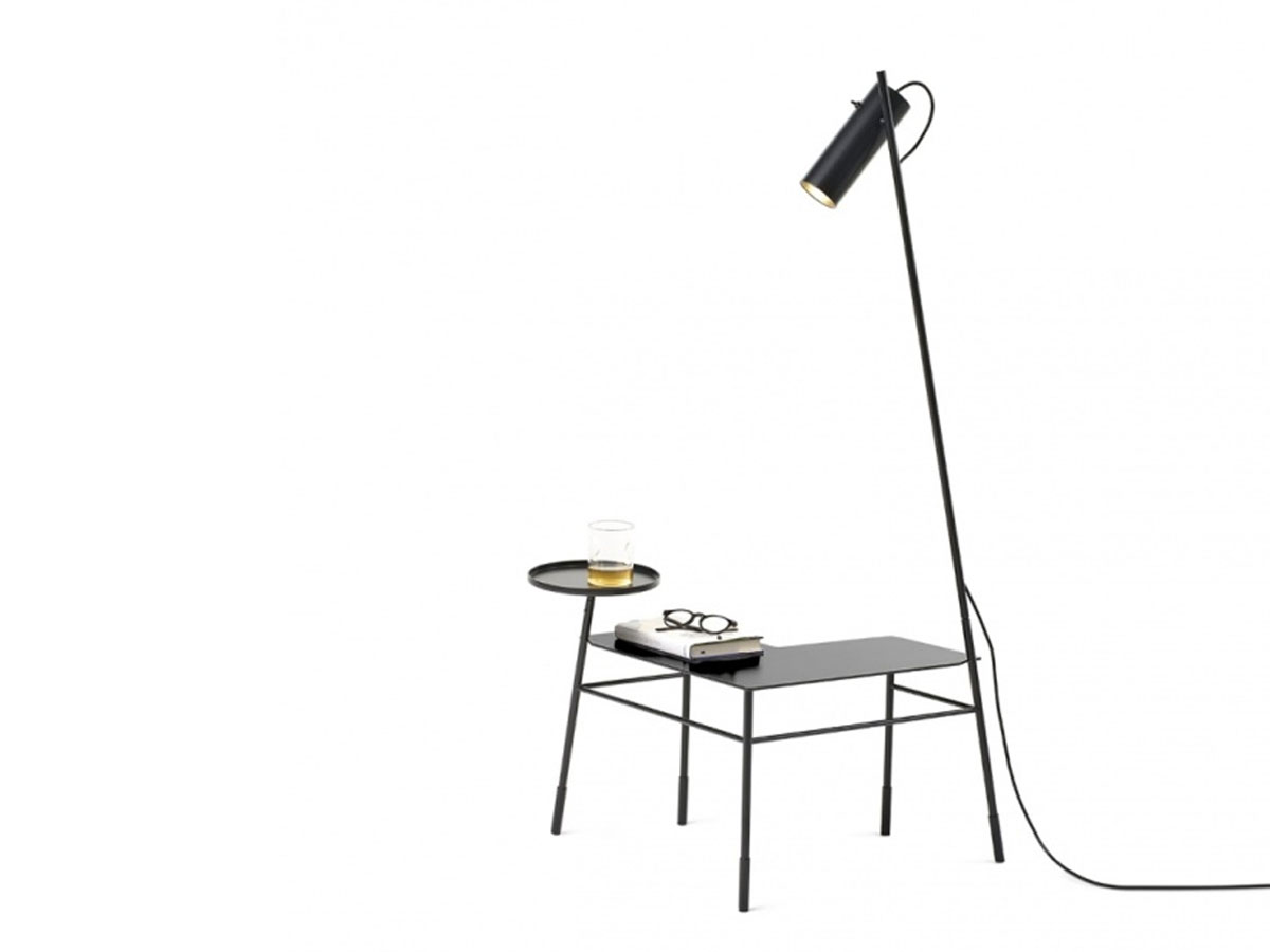 Mogg Dase Corner Table With Lamp And Tray