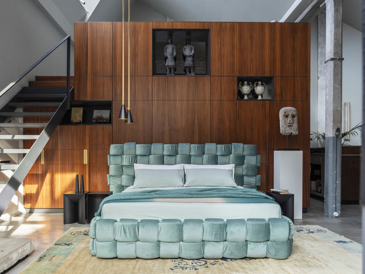 Mogg Flirt Bed