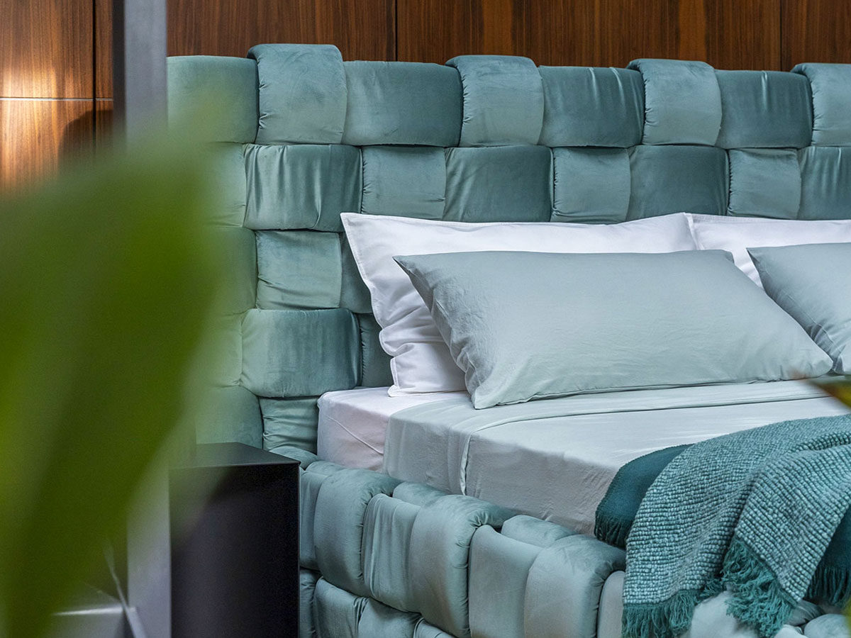 Mogg Flirt Bed